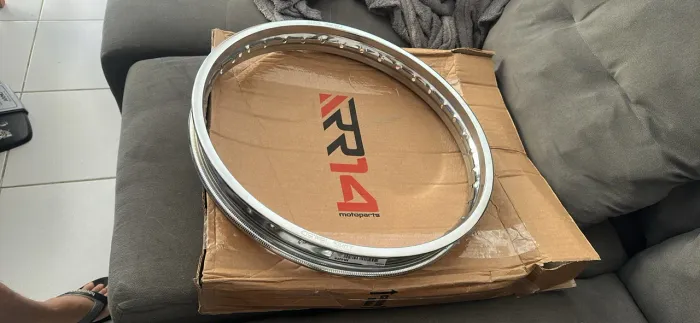 Aro dianteiro Cg 18x1.60