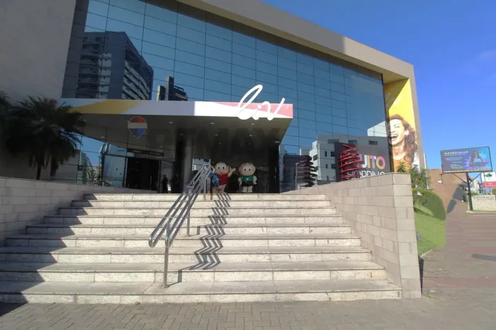 Sala no Shopping Liv Mall com 68 m², posição leste vista mar, Jardim Oceania-João Pessoa-P