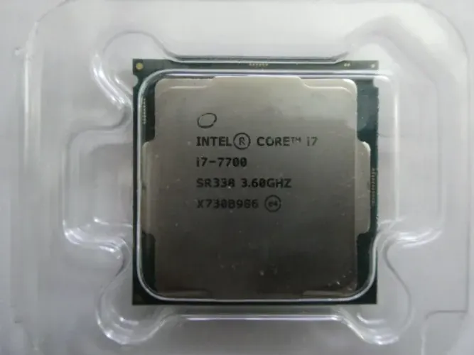 Intel core I7 7700 3.6GHZ lga 1151- Loja física