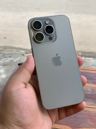 iPhone 15 pro 256GB