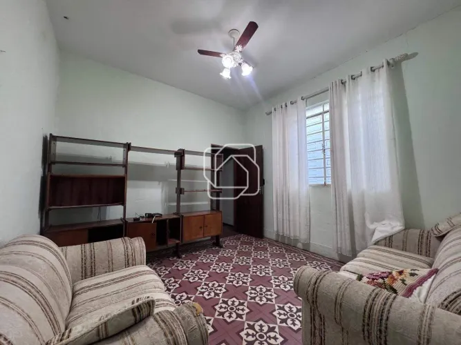 Casa em Itu para aluguel Centro - SP | 2 quartos Área total 85,00 m² - R$ 1.800,00