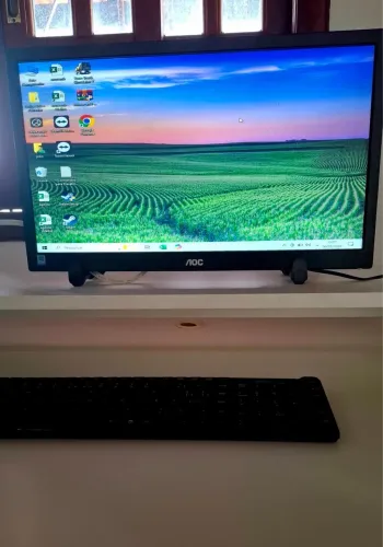 Monitor AOC E2070SWNL 19,5" VGA + Cabo de Força