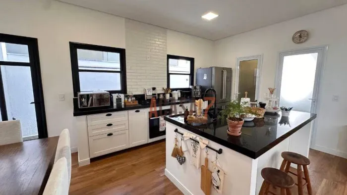 Sobrado com 3 quartos à venda, 225 m² - Condomínio Villagio Di Capri - Sorocaba/SP