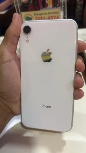 iPhone xr 