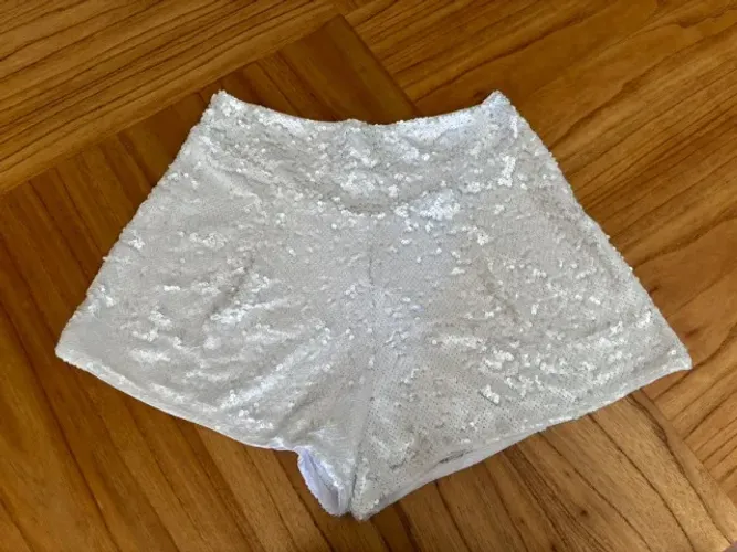 Shorts Colcci de paete
