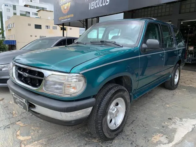 Ford Explorer XLT 4X4 4.0 V6 1998