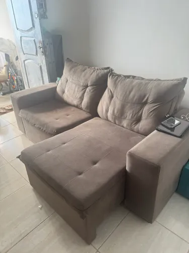 Sofá retrátil