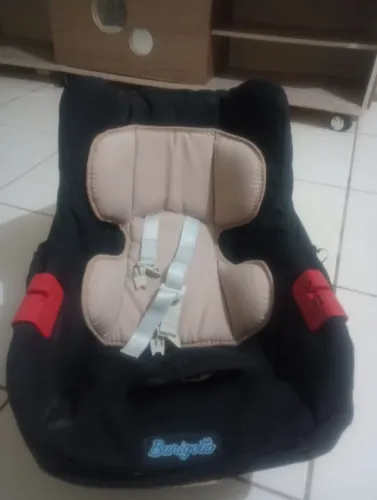 Cadeirinha infantil