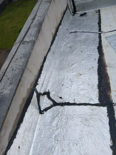 trabalho com aplicação de mantas asfaltica em geral 
