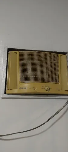 Ar condicionado de caixa usado