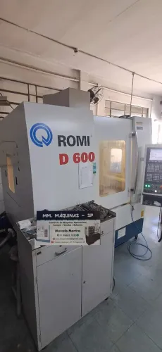 centro de usinagem romi D600 ano 2014 único dono 1300 horas de uso comando fanuc OI MD