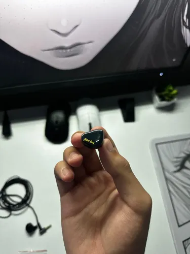 IEM Kiwi Ears Cadenza