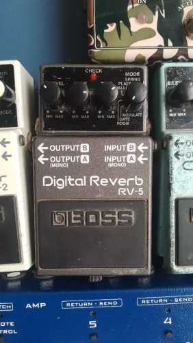 Pedal boss rv5 digital Reverb