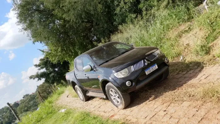 Mitsubishi L200 Triton HPE 3.2 CD TB Int.diesel AUT 2009