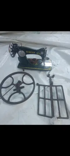 Marca Singer máquina de costura conservada