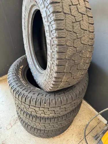 Pneus Pirelli Scorpion AT. plus 265 65 17