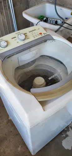 Máquina de lavar roupas