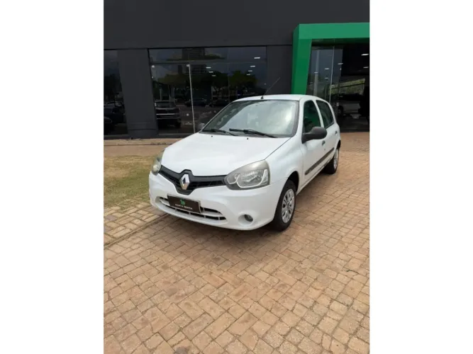 Renault Clio RN/ Expression 1.6 16V 5P 2015