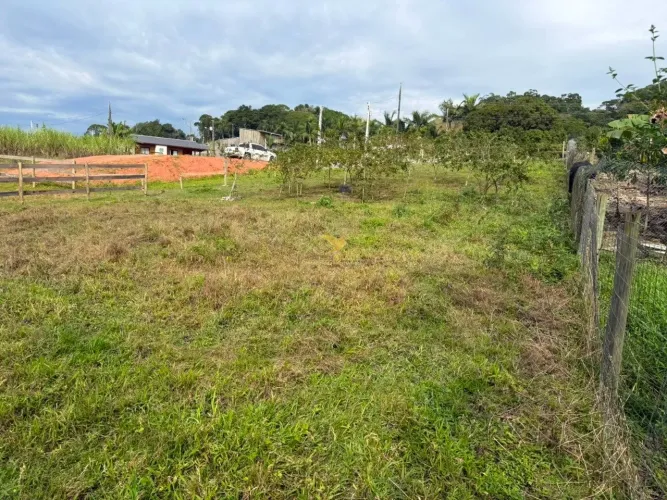 Terreno à venda com 348 m² | Varginha | Santo Amaro da Imperatriz/SC