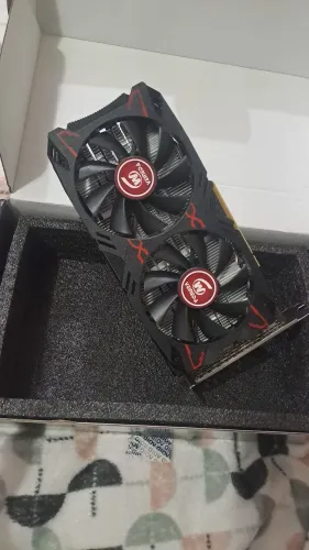 Placa de vídeo RX5500XT nova