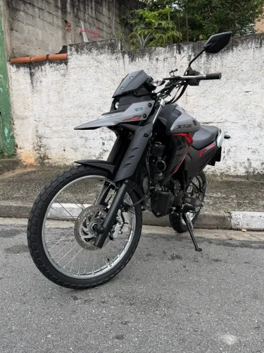Yamaha XTZ 250 Lander Connected 2025