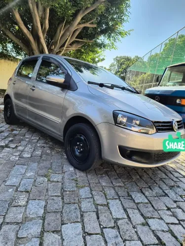 Volkswagen Fox 1.0 MI Total Flex 8V 5P 2012