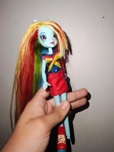 Rainbow Dash Hairstyling Doll