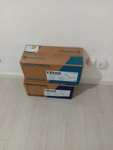 Dois ventiladores de teto Ventisol Fênix 370, Branco, 127
