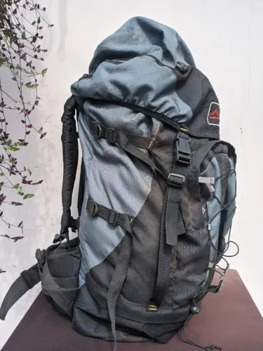 mochila trilhas e rumos 60L trekking montanha viagem acampamento camping