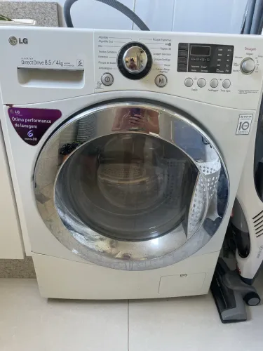 Lava e Seca LG Inverter Direct Drive 8,5kg / 4kg