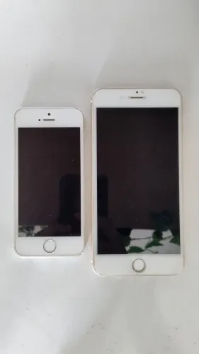 Vendo Dois iPhones. 1 iPhone 6 e 1 iPhone 5