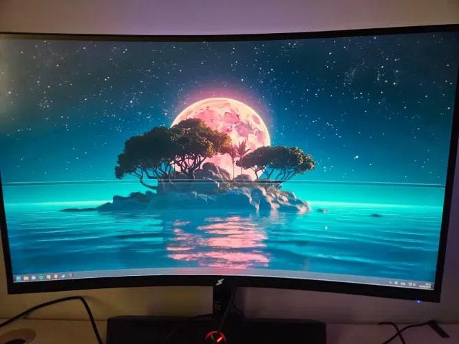 Monitor com defeito