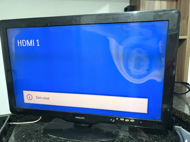 TV Philips 40 Polegadas Full HD + Controle - Funcionando