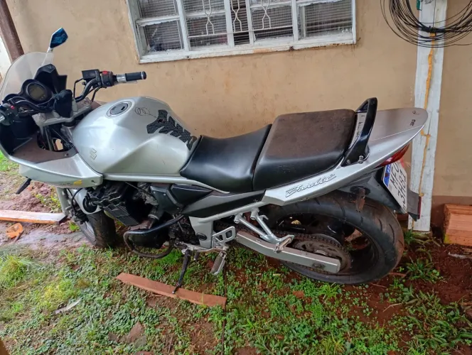 VENDO BANDIT 650S