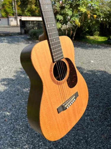Vioão Aço Martin LX1RE Eletroacústico + Case original + Cordas novas