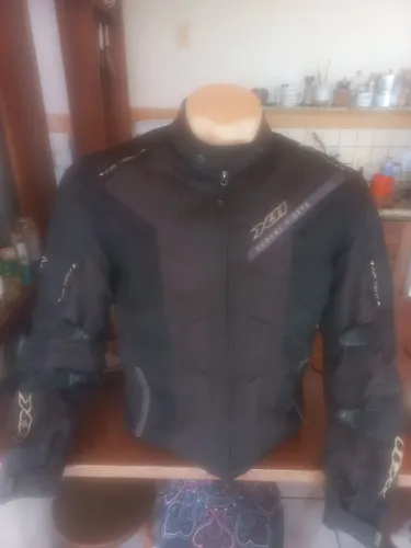 Jaqueta inverno X11 Evo 3 com forro removível 