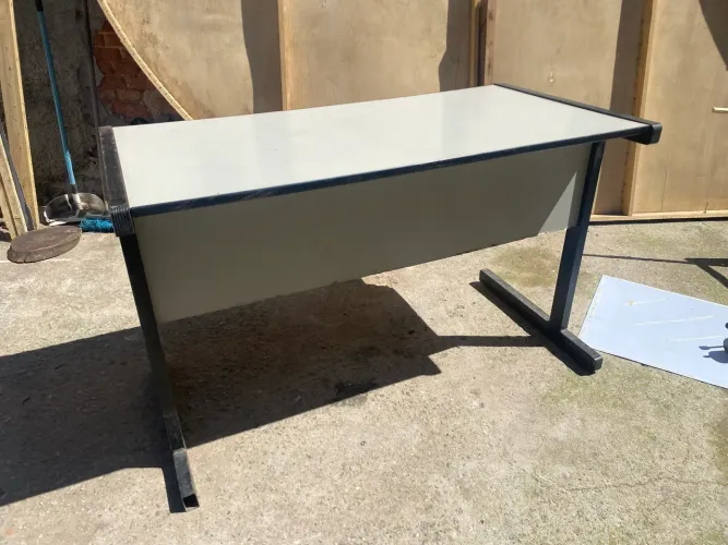 Mesa de escritório 