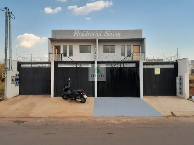 Aluguel Casa Sobreposta Ótima Localização 2 Quartos sendo 1 Su&