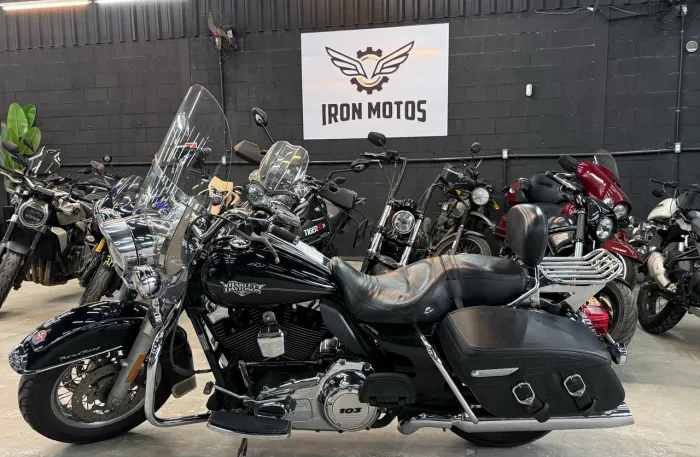 Harley Davidson Road King Classic 2013 IMPECÁVEL