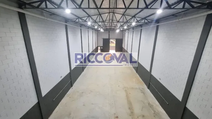 Galpão para Locação em Arujá - 526,5m² no Jardim Jóia