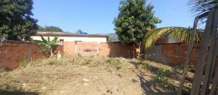 Vendo terreno com 160 metros quadrados, localizado em cabuçu próximo ao compo do beira rio