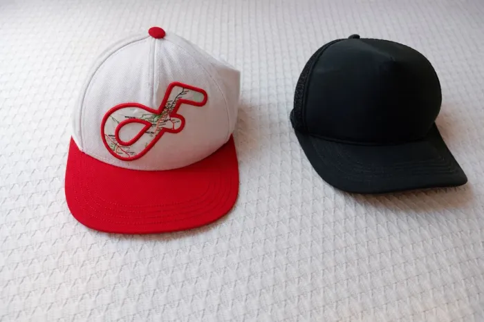 Kit com 2 Bonés - Bom Estado - Estilo Casual