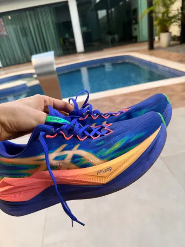 ASICS SUPERBLAST 3