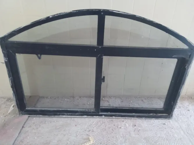 Janela 120×80 apenas 100 reias. * zap