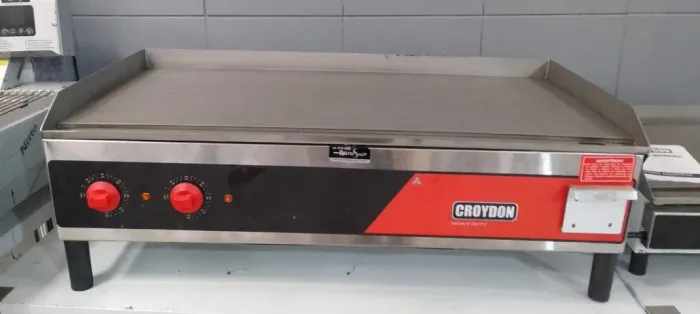 Chapa Churrasqueira Elétrica 100 cm CE10 220v Croydon
