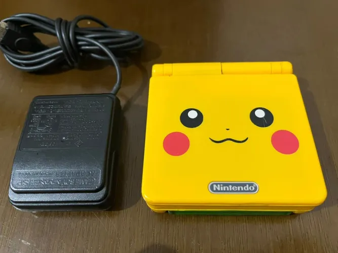 Nintendo Gameboy Advanced SP edição Pikachu ORIGINAL