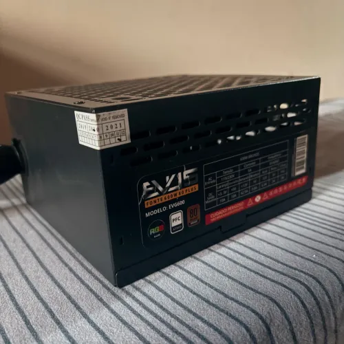 Fonte EVUS 600w Bronze 80 plus