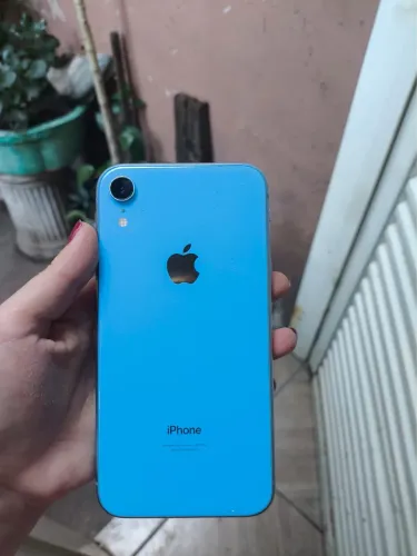 Celular iPhone XR