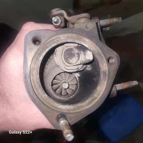 Turbina