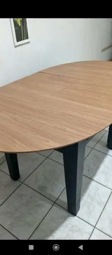 vendo mesa linda, aproveite corre logo ZAP 9917435